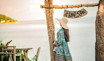 Câu cá, lặn ngám san hô, bắt Nhum, Chèo và Chụp SUP
Chinh phục đỉnh Ma Thiên Lãnh
